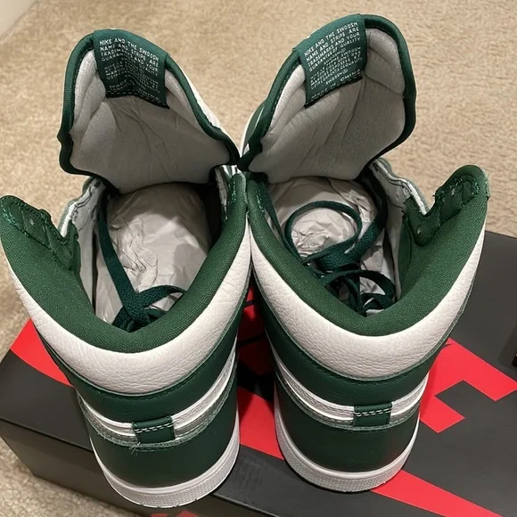 Air Jordan 1 Retro High OG Men's Shoes size 10 brand new - Picture 11 of 12